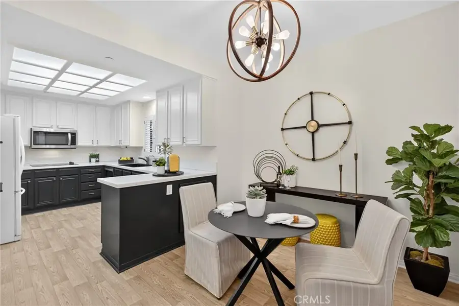 618 Fairview #107, Arcadia, CA 91007 - Image #2