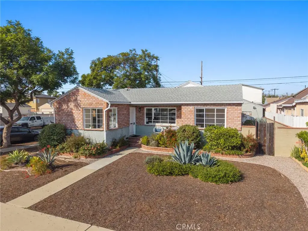 2043 W 152nd, Gardena, CA 90249 - Image #1