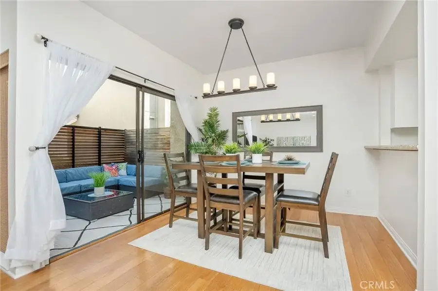 1655 Greenfield Avenue #14, Los Angeles, CA 90025 - Image #3