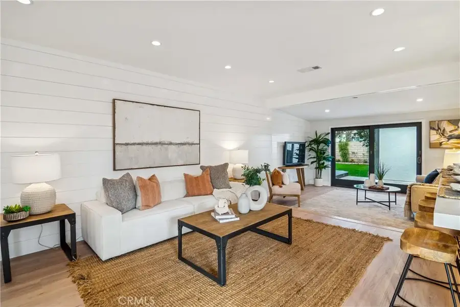 908 Fonthill Avenue, Torrance, CA 90503 - Image #3