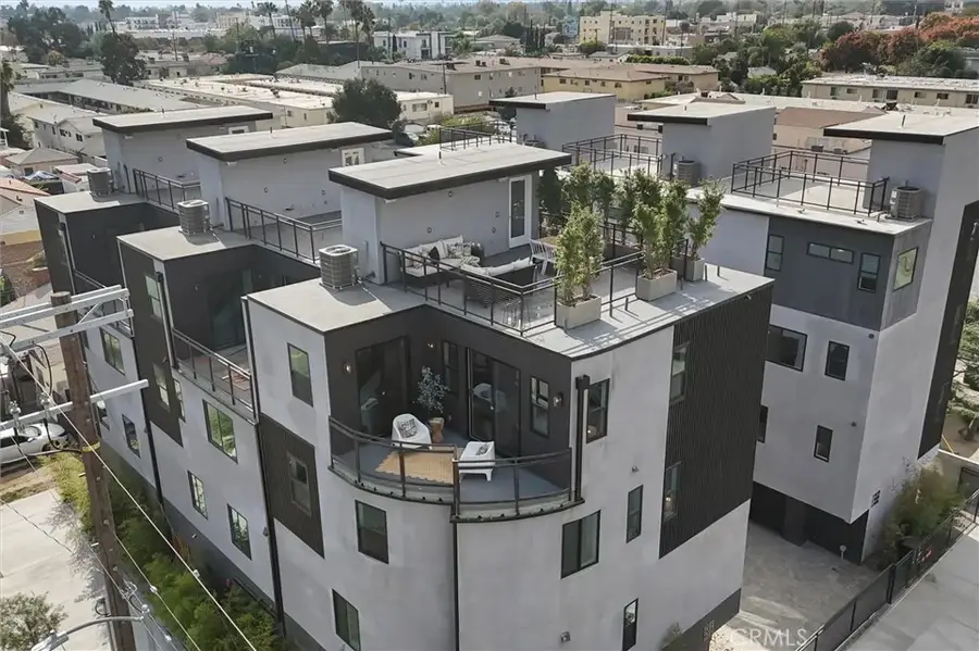 6059 N Tujunga Avenue, North Hollywood, CA 91606 - Image #3