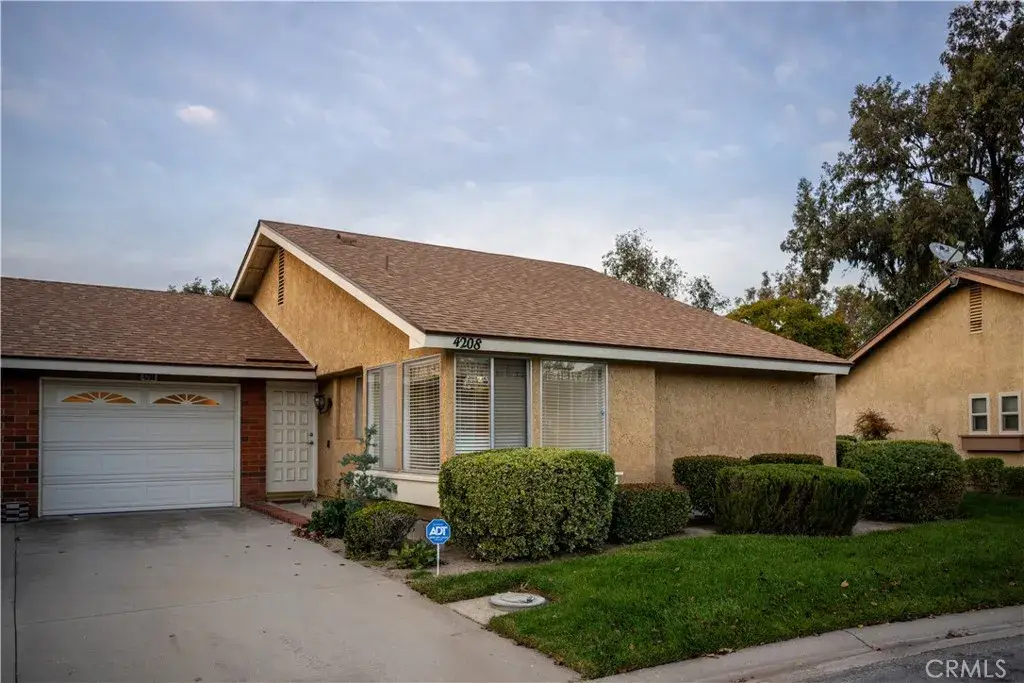 4208 Village 4, Camarillo, CA 93012 - #1