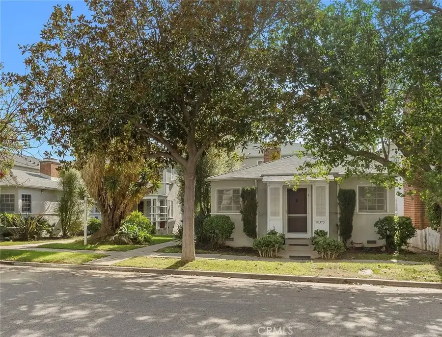 10372 Ashton Avenue, Los Angeles, CA 90024 - Image #2