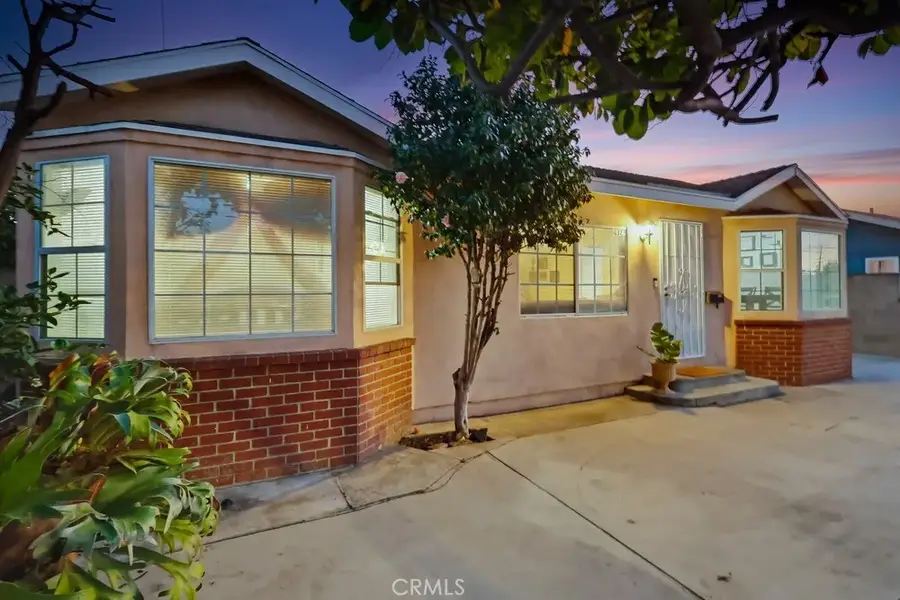 4322 W 105th Street, Inglewood, CA 90304 - Image #2