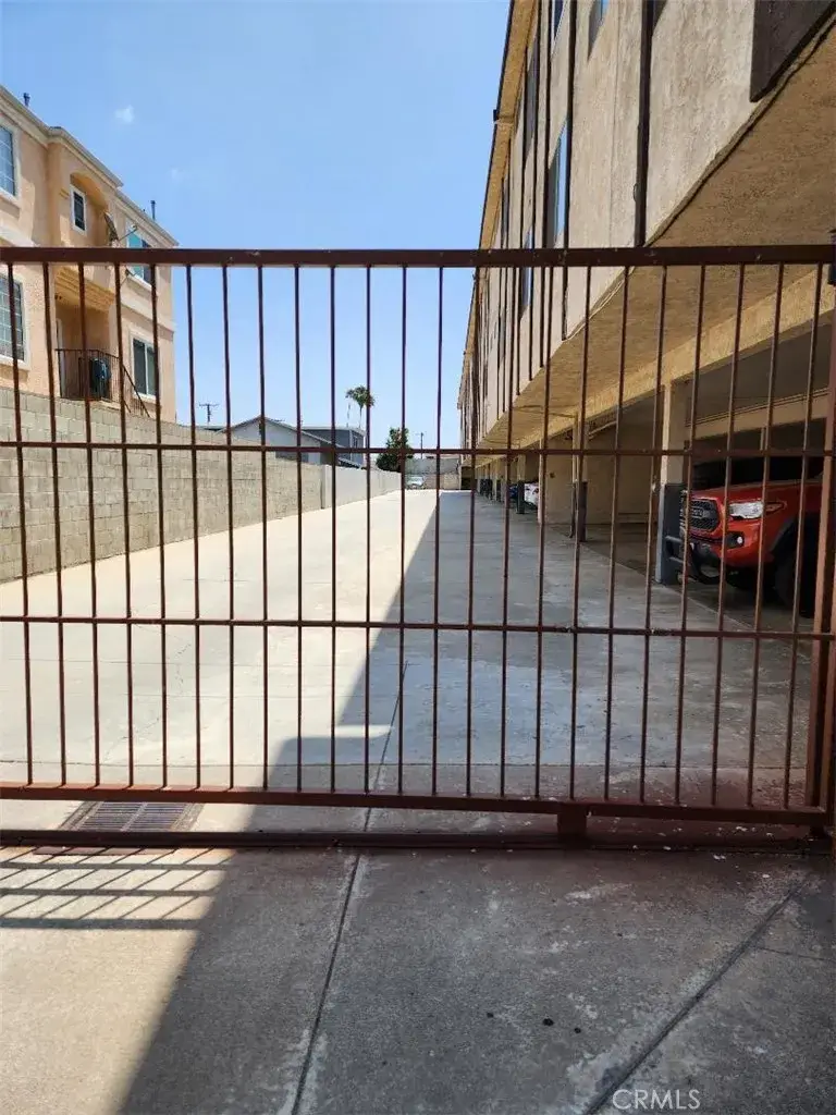 15116 S Raymond Avenue #104, Gardena, CA 90247 - Image #3