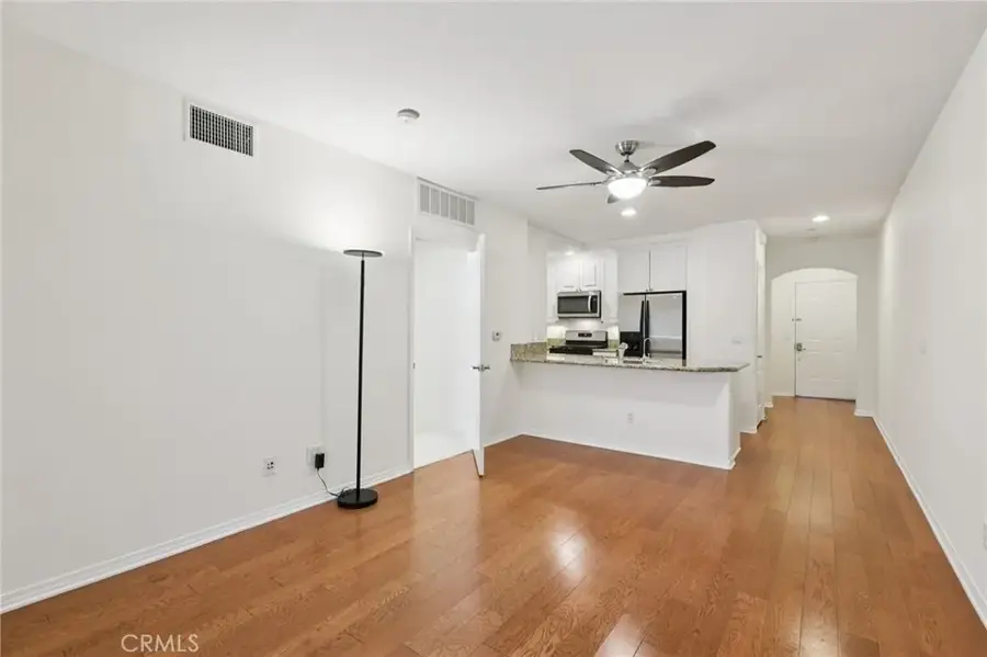 2750 Artesia Boulevard #206, Redondo Beach, CA 90278 - Image #3