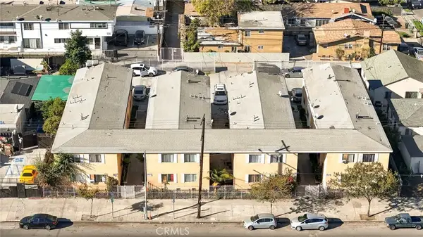 7511 S Broadway, Los Angeles, CA 90003