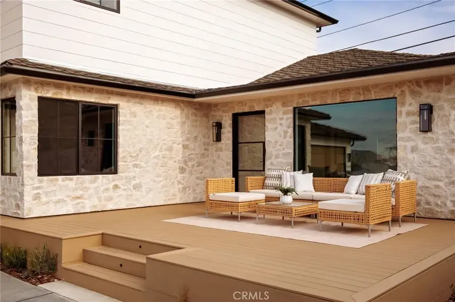 470 Camino De Encanto, Redondo Beach, CA 90277 - Image #3