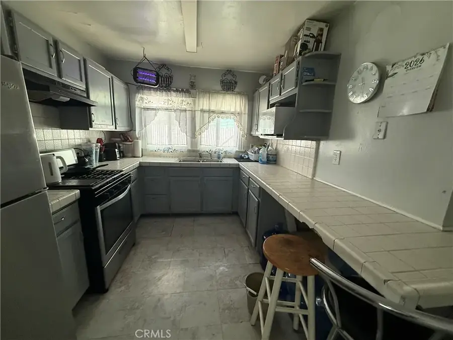 1608 E Martin Luther King Jr, Los Angeles, CA 90011 - Image #3