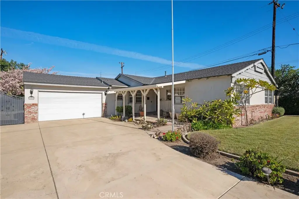 119 W Gladstone, Glendora, CA 91740 - #1