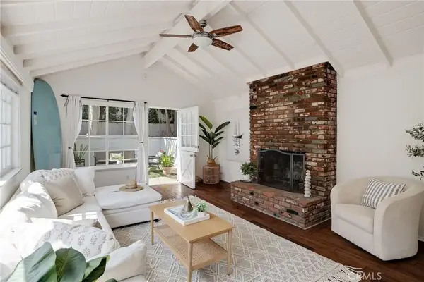 525 Manhattan Beach Blvd, Manhattan Beach, CA 90266