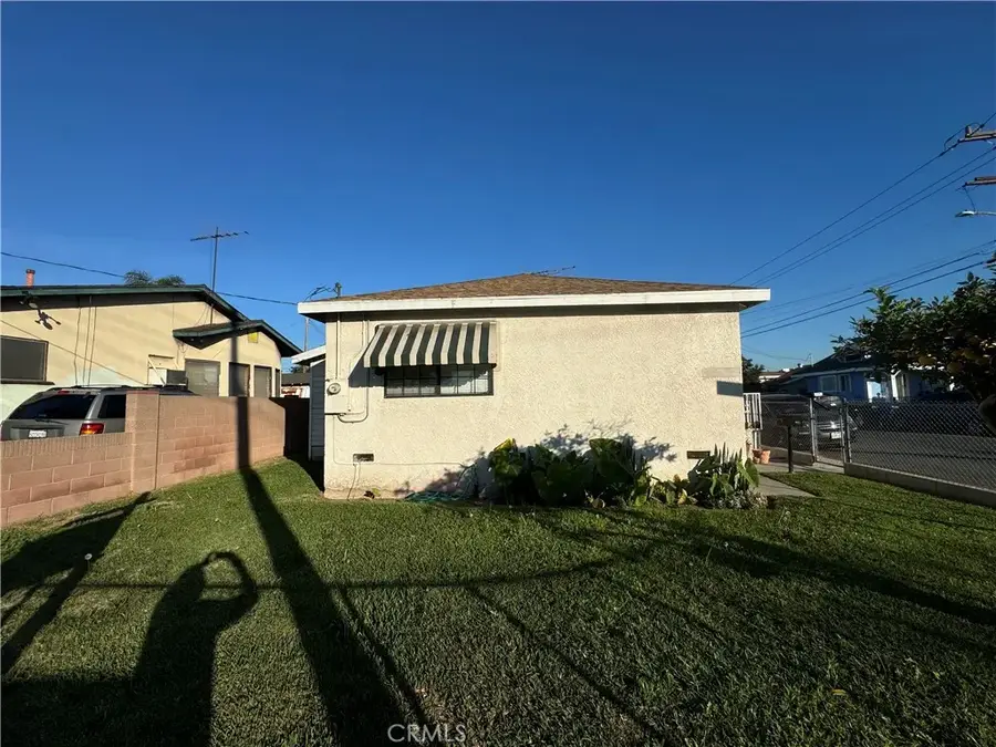 13942 Anderson, Paramount, CA 90723 - Image #3