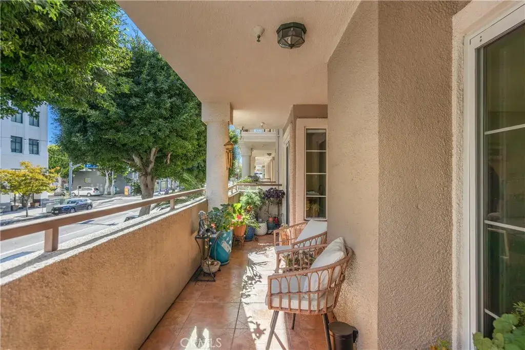 801 Pine #104, Long Beach, CA 90813 - Image #1
