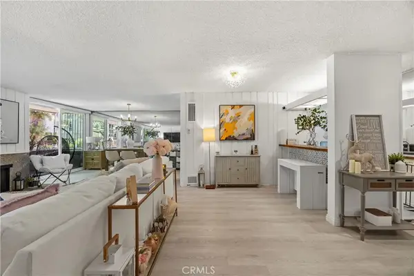 6315 Green Valley #100, Culver City, CA 90230
