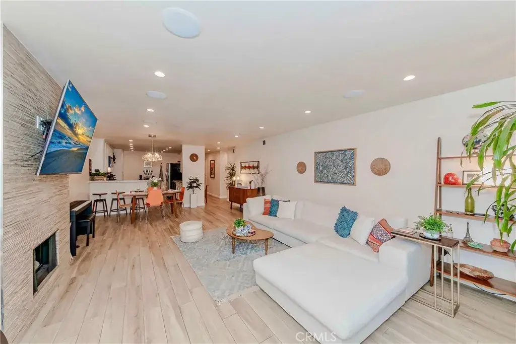 1940 N Highland Avenue #66, Los Angeles, CA 90068 - Image #1