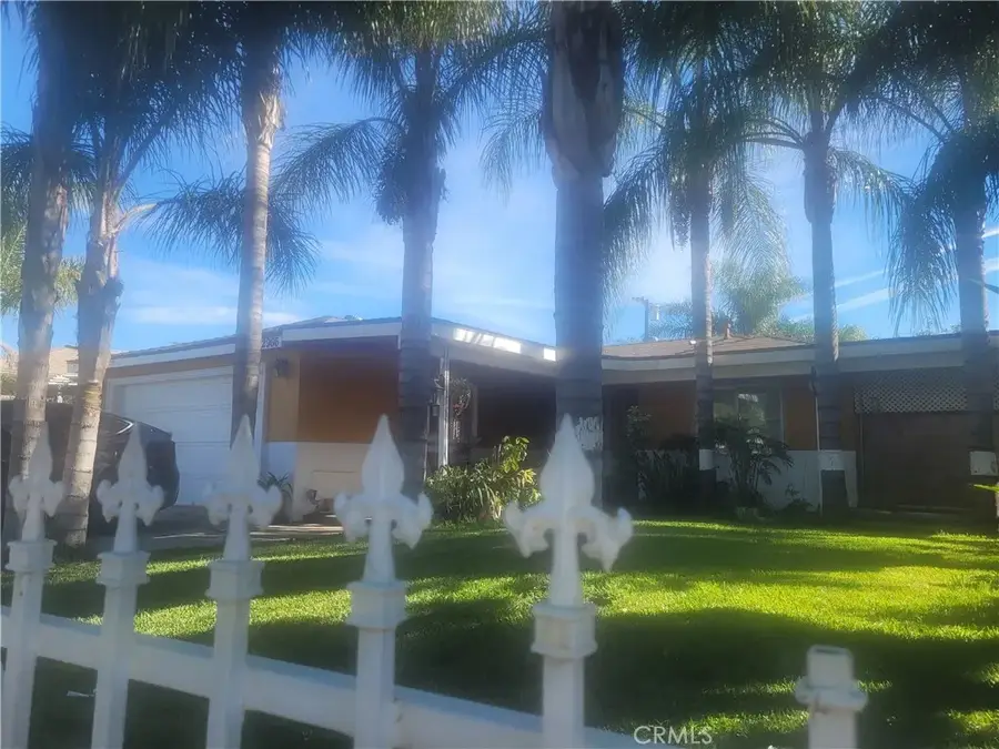 12966 Crowley, Arleta, CA 91331 - Image #2