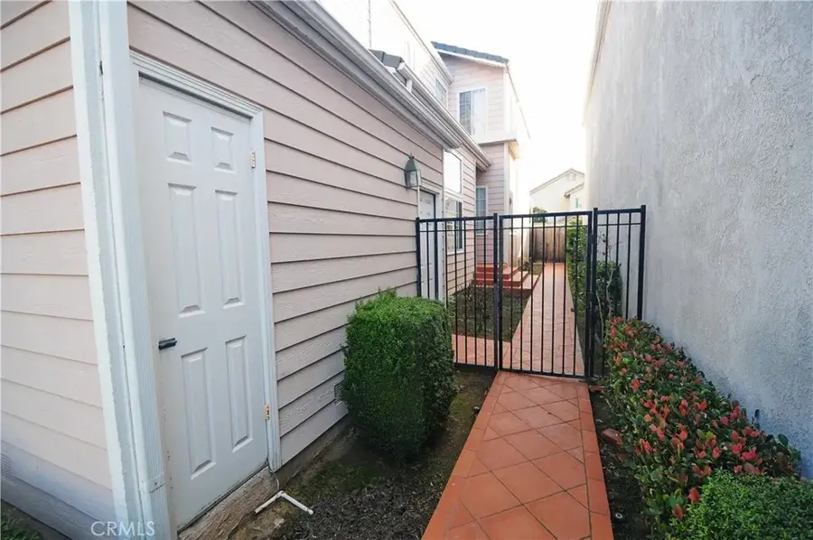 2128 Shelburne Way, Torrance, CA 90503 - Image #3