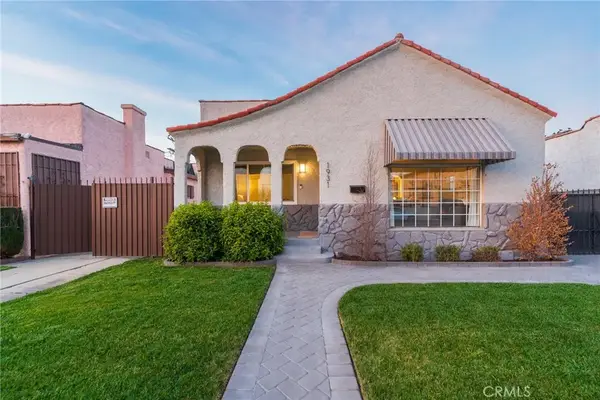 1931 W 68th, Los Angeles, CA 90047