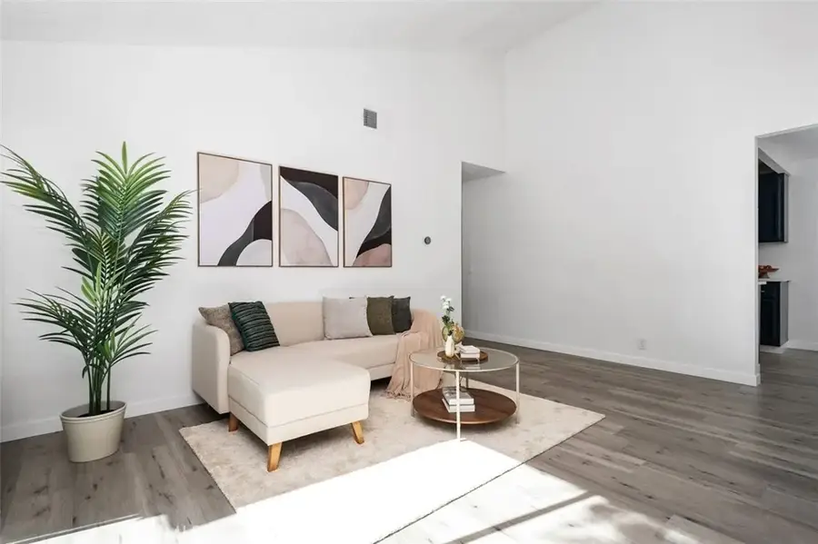 20553 S Vermont Avenue #6, Torrance, CA 90502 - #3