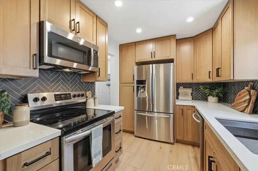 2606 Gates Avenue #2, Redondo Beach, CA 90278 - Image #3