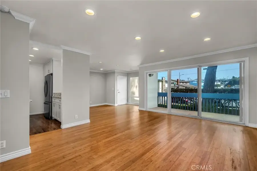649 S Prospect #103, Redondo Beach, CA 90277 - Image #3