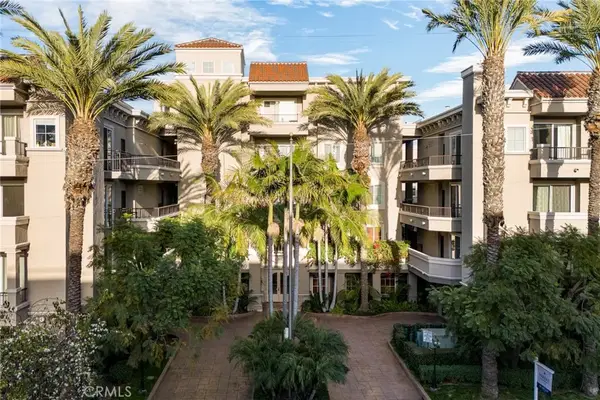 4060 Glencoe Avenue #204, Marina Del Rey, CA 90292