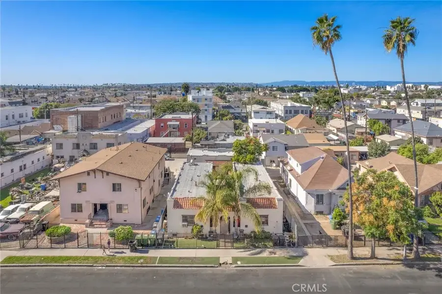 4321 Woodlawn Avenue, Los Angeles, CA 90011 - Image #2