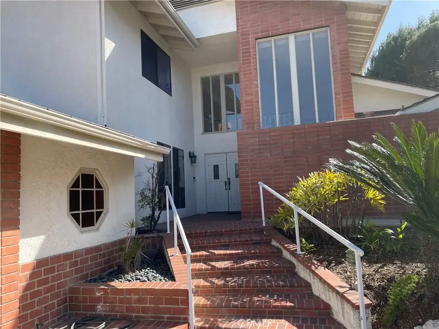 16 Bridlewood Circle, Rolling Hills Estates, CA 90274 - Image #2