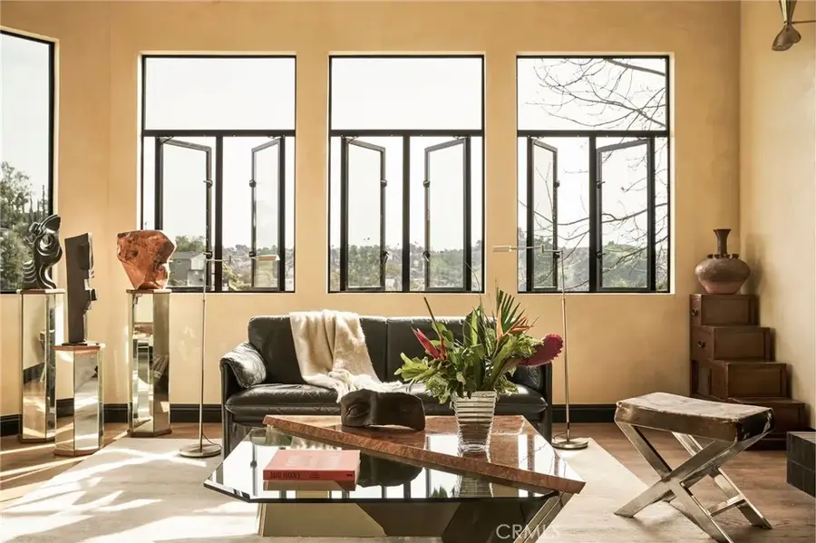 3761 Glenalbyn, Los Angeles, CA 90065 - Image #2