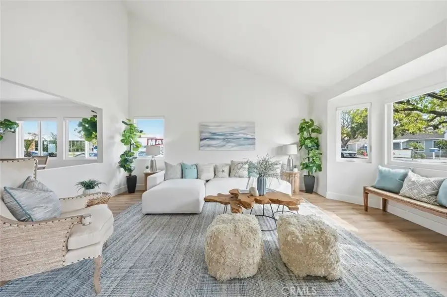 2315 Nelson Ave, Redondo Beach, CA 90278 - Image #3