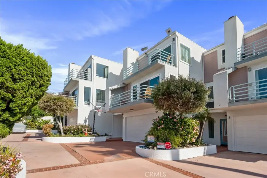 867 Aubrey Court #3, Hermosa Beach, CA 90254 - Image #2