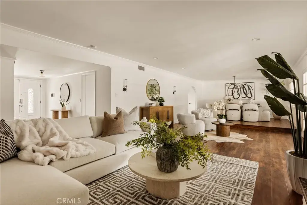 9325 Encino, Northridge, CA 91325 - #1