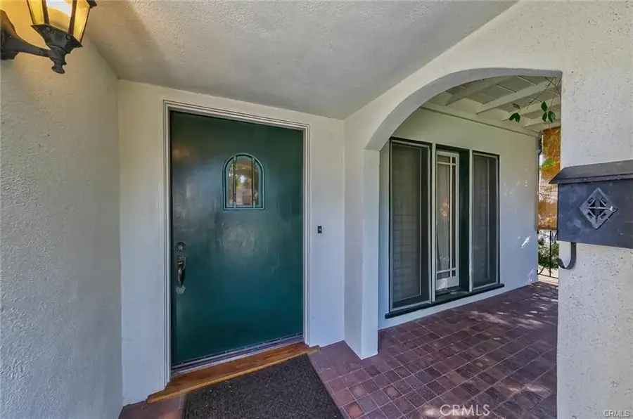 1042 E Tujunga #1, Burbank, CA 91501 - #2