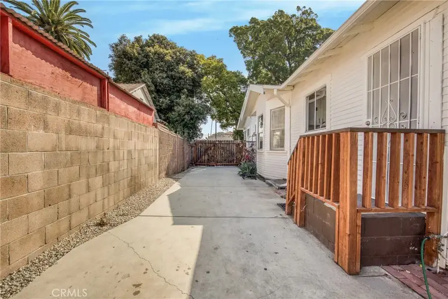 2947 West Blvd, Los Angeles, CA 90016 - #3