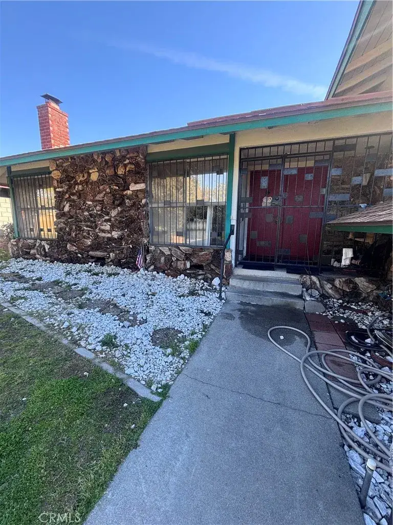 5625 Arden, San Bernardino, CA 92404 - #1