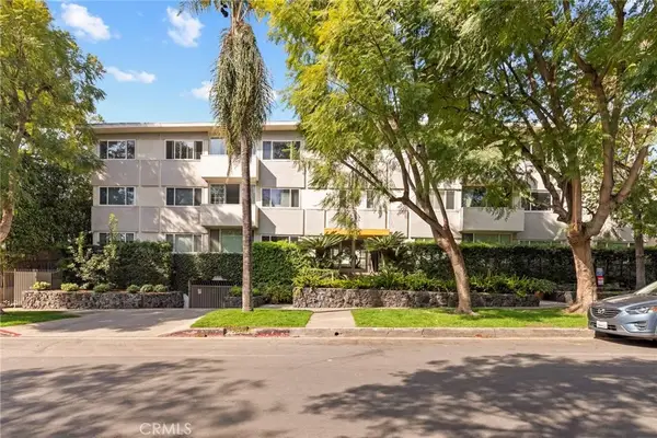 1525 N Hayworth Avenue #204, Los Angeles, CA 90046