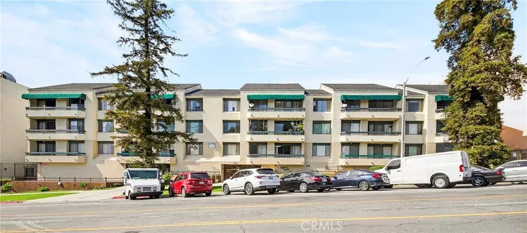 435 S La Fayette Park Place #318, Los Angeles, CA 90057 - #1