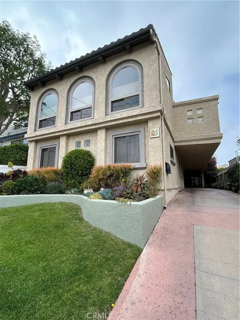 117 S Prospect Ave #a, Redondo Beach, CA 90277 - #2