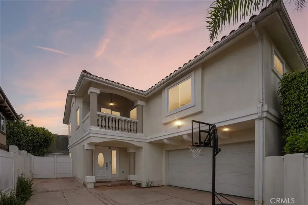 2116 Ernest Avenue #B, Redondo Beach, CA 90278 - #1