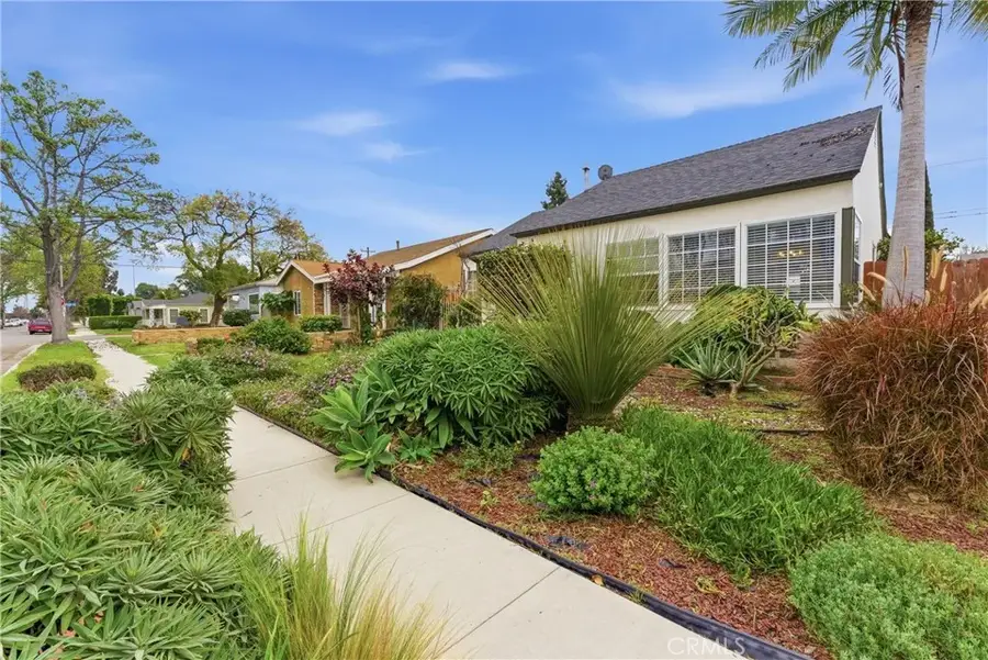 274 E 65th, Long Beach, CA 90805 - #2