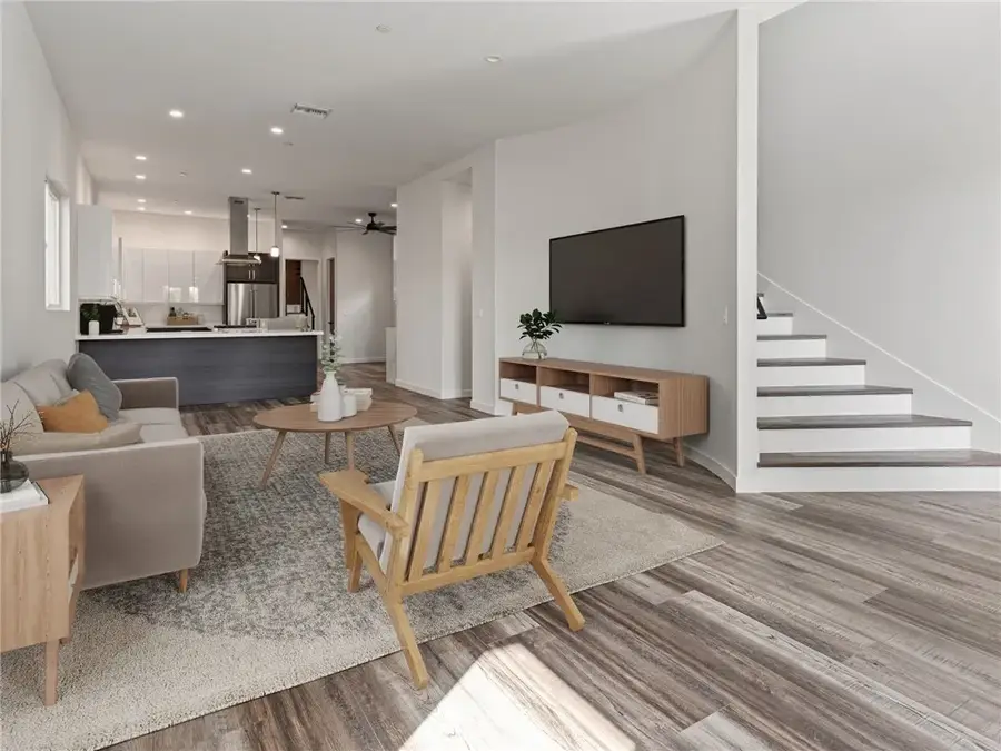 417 Standard, El Segundo, CA 90291 - #2