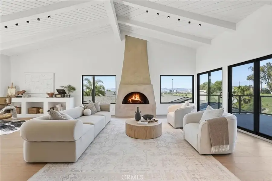 8140 Calabar Avenue, Playa Del Rey, CA 90293 - #3