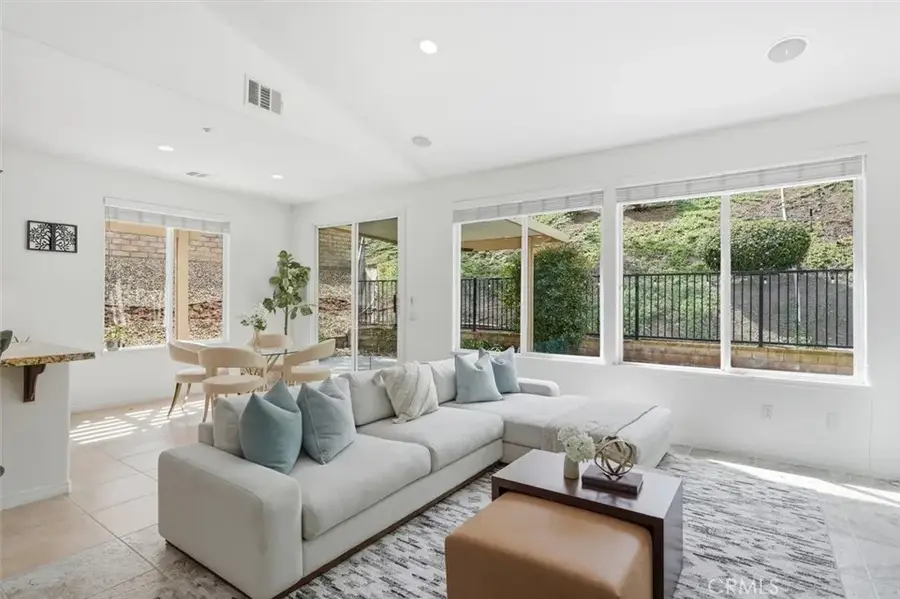 5244 Huckleberry Oak, Simi Valley, CA 93063 - #3