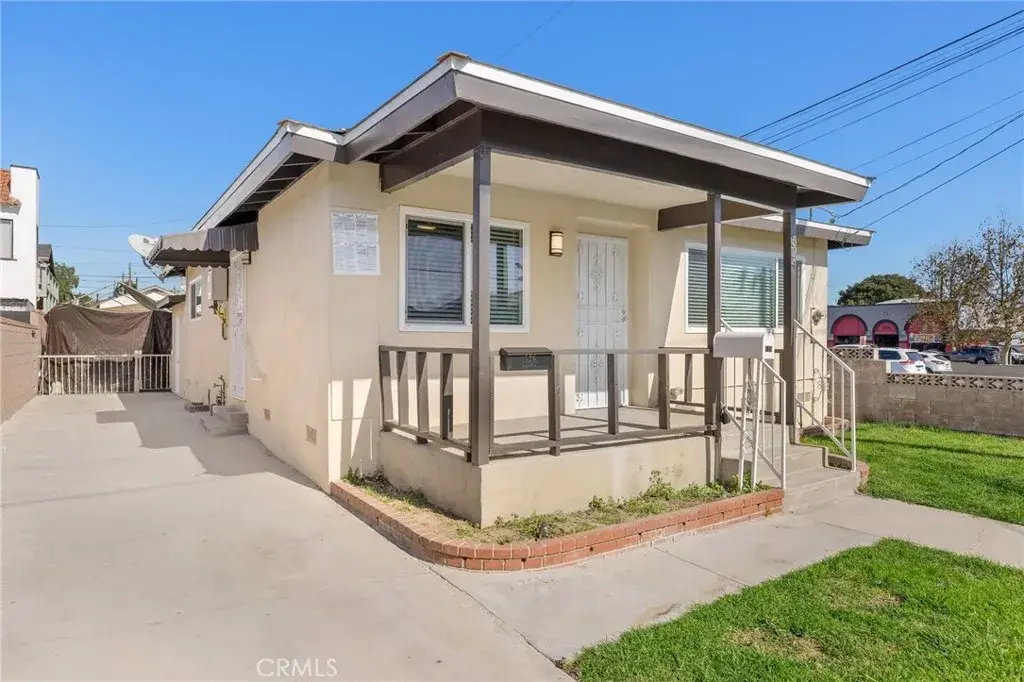 526 W 2nd, San Pedro, CA 90731 - #1