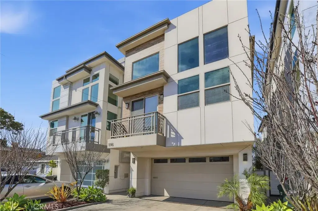 1745 Spreckels Lane, Redondo Beach, CA 90278 - #1