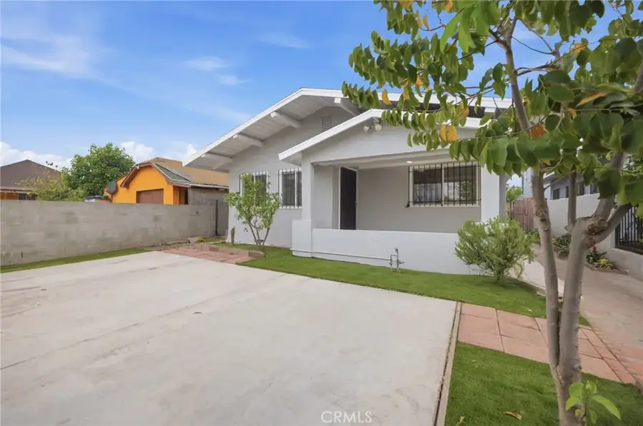1345 W 51st Place, Los Angeles, CA 90037 - #3