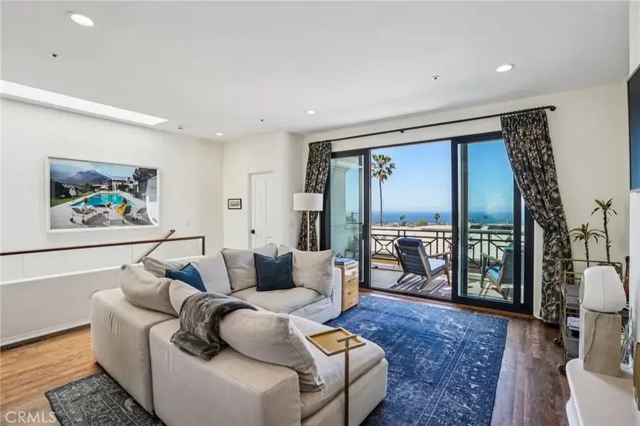710 Manhattan Beach Boulevard, Manhattan Beach, CA 90266 - #2
