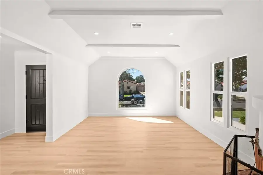 7700 Brighton, Los Angeles, CA 90047 - #2