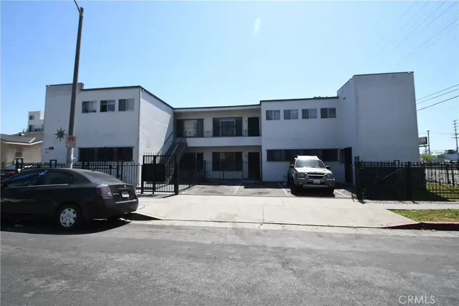 7104 San Pedro, Los Angeles, CA 90003 - #3
