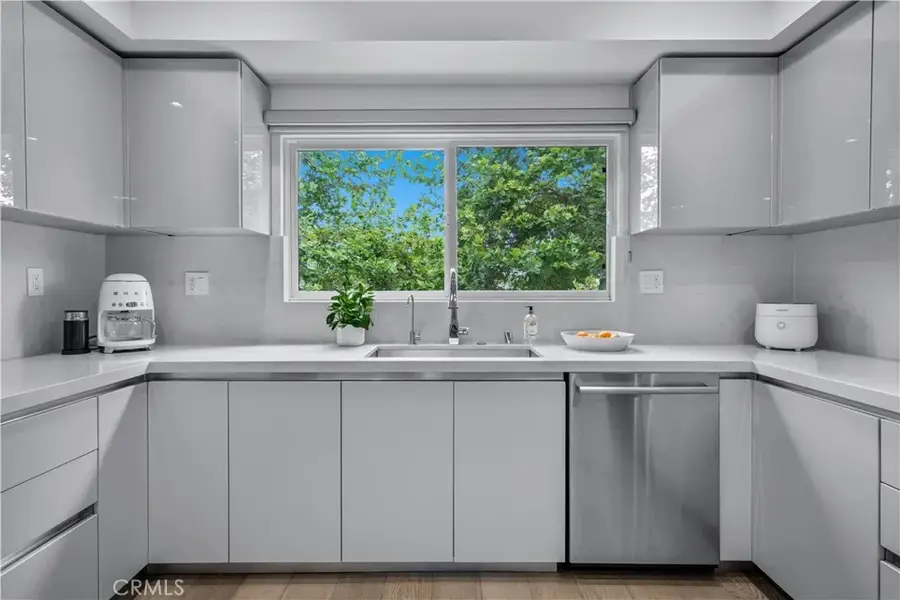 14157 Tiara Street #101, Sherman Oaks, CA 91401 - #3